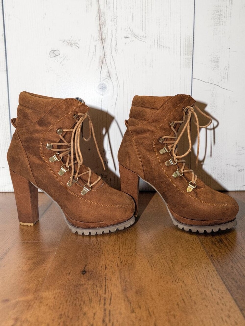 Brown Faux Suede Lace Up Platform Hiker Heel Boots 8.5